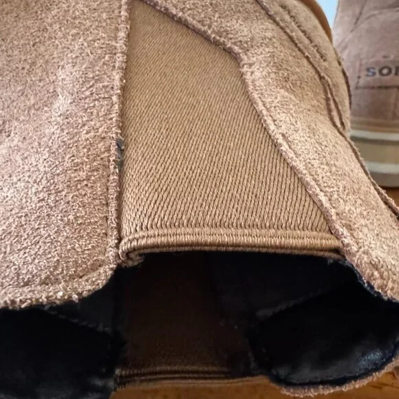 Sorel Lennox Waterproof Chelsea Boot - Picture 10 of 12